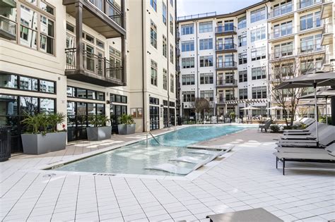 Gables vinings. Learn more about Gables Vinings Village Apartments located at 2735 Paces Ferry Rd SE, Atlanta, GA 30339. This apartment lists for $1925-$3564/mo, and includes studio-3 beds, 1-2.5 baths, and 704 ... 