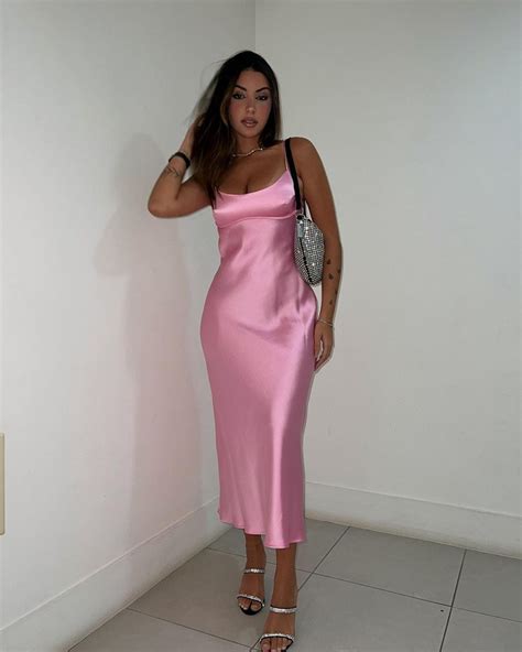 🍆 Gabriela Curves Leaks PORN