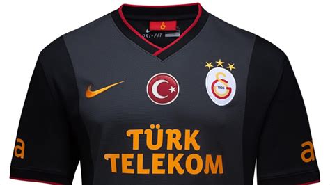 Galatasaray ın eski renkleri