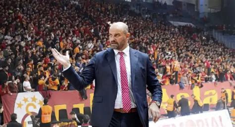 Galatasaray basketbol koçu kimdir