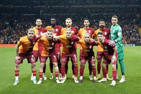Galatasaray ligde evinde 30 maçtır yenilmiyors