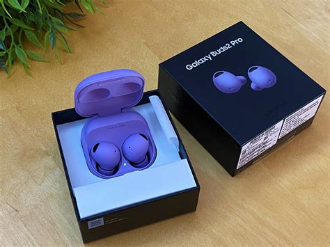 Galaxy buds2 pro review. Buy SAMSUNG Galaxy Buds 2 Pro True Wireless Bluetooth Earbuds, Noise Cancelling, Hi-Fi Sound, 360 Audio, Comfort Fit In Ear, HD Voice, Conversation Mode, IPX7 Water Resistant, US Version, Graphite: Earbud Headphones - Amazon.com FREE DELIVERY possible on eligible purchases 