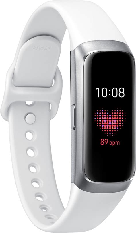 In this guide, we will cover how to wear your Fit, attach and remove the band, and offer tips and precautions for maintaining the device and your skin health. Follow these steps to get started with your Galaxy Fit3 and make the most of its features. Attaching and removing the band. Putting on the Fit. How to wear the Fit for accurate measurements.