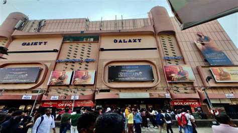 Galaxy theatre bandra show timings