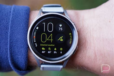Galaxy watch 5 battery life. Jul 23, 2022 · There's good news as well from reputable tipster Ice Universe, who says that the Galaxy Watch 5 Pro is going to be able to reach up to three days of battery life – and considering last year's ... 