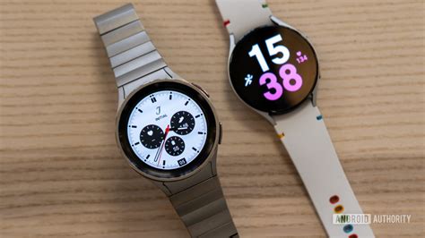 Galaxy watch 5 vs 6. Nov 16, 2022 · The Galaxy Watch 5 is available in the same two different case size options; 40mm and 44mm, while keeping the display size the same with a 1.19-inch for the former, and a 1.36-inch display for the ... 