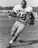 Gale Sayers, the dazzling and elusive running back who entered the 