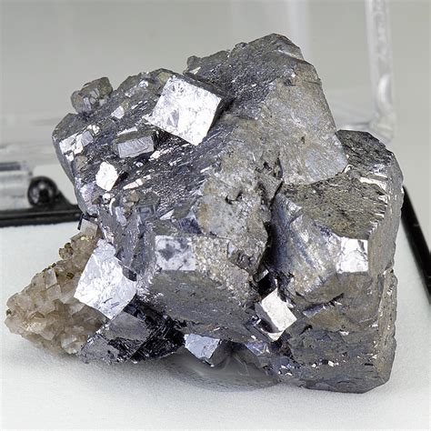 40d:Galena. This article is about an older version of DF. Galena is an ore of both lead and silver. It is the only source of lead. It is found as veins within a wide range of locations: granite, limestone, and all igneous extrusive layers and metamorphic layers. When galena ore is smelted, it will always produce one lead bar.. 