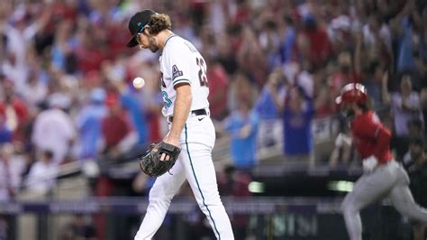 Gallen loses battle of aces, Diamondbacks on the brink of elimination in NLCS
