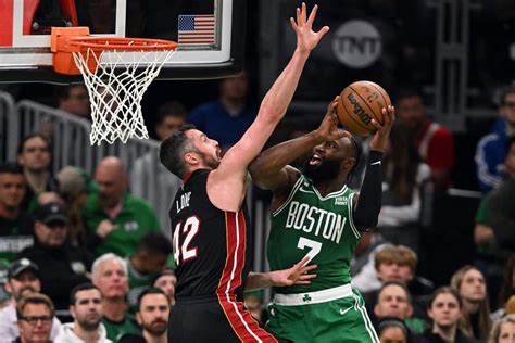 Gallery:  Celtics win Game 5 of the Eastern Conference Finals 110-97