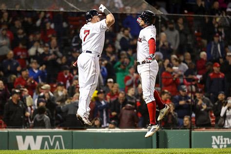 Gallery:  Sox beat Rangers 10-6 at Fenway