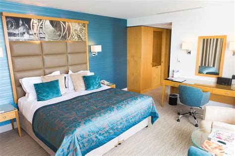 Gallery image of this property Ihg Hotels, Cheap Hotels, Cardiff City