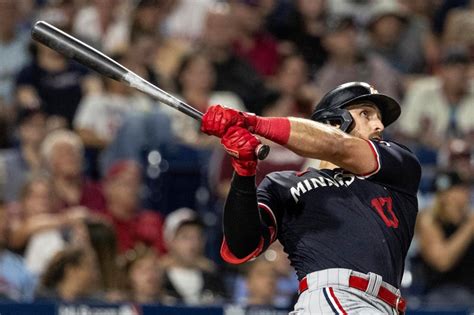 Gallo homers twice as Twins batter Phillies