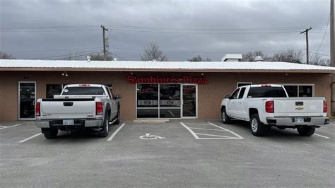 Gambinos gardner ks. The new Gambino's is open from 11 a.m. to 9 p.m. Sundays through Thursdays and 11 a.m. to 10 p.m. Fridays and Saturdays. The dining room has seating for 88, and Gambino's will deliver within a ... 