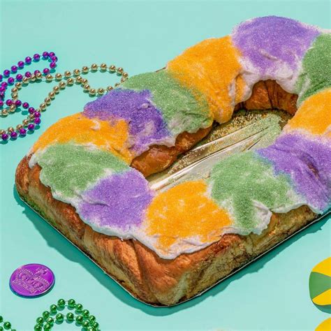 Gambinos king cake. Gambino’s Bakery. Gambino’s Bakery has been a New Orleans landmark since 1949, and their King Cake recipes date back to the 1920s. Their traditional King Cakes are made with fresh butter and sweet cinnamon, topped with a generous layer of poured fondant, and baked with the customary gold baby figure … 
