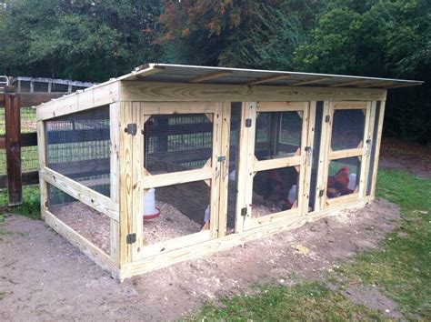 These are some cheap and easy to make and they are strong #chickenpens #gamefowl #finleyriverkennels #cattlepanels #gamecocks #stagpens #gamefowlpens #americ.... 
