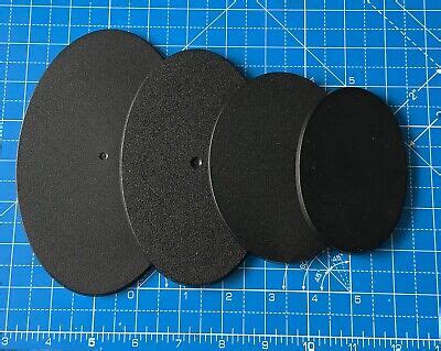 Games workshop.  Standing at 170mm, they&rsquo;re taller than an Armiger but smaller than a Questori...