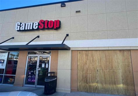 Gamestop on glenway. St Andrew St New Orleans - GameStop. (504) 586-0777. Closed Until 12:00 PM. 520 ST ANDREW ST. New Orleans, LA 70130. Get Directions Find Trade Values. Set as Home Store. 
