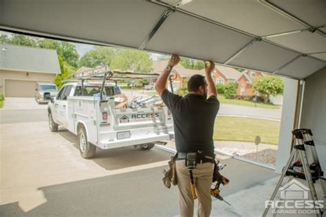 Garage door repair tucson. Sep 16, 2020 ... Stop looking for a job, and find your career at A1 Garage Door Service. Learning a trade can propel your career while securing your future. 