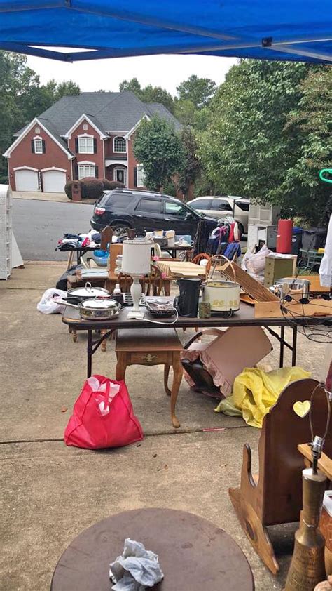 Garage sales dawsonville ga. RLN Grocery, Dawsonville, Georgia. 2,064 likes · 2 talking about this · 93 were here. RLN (Real Love Now) Grocery Store is a non profit community outreach ministry. We sell name brand foo 