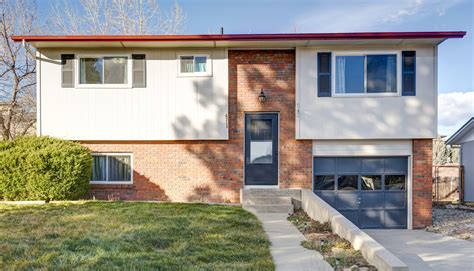 Garage sales fort collins colorado. 2 bed. 2 bath. 1,400 sqft. 2500 E Harmony Rd Lot 293. Fort Collins, CO 80528. View Details. Brokered by RE/MAX Advanced Inc. Mobile house for sale. $84,900. 