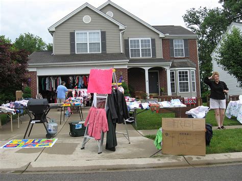 Garage sales in bellevue. Things To Know About Garage sales in bellevue. 