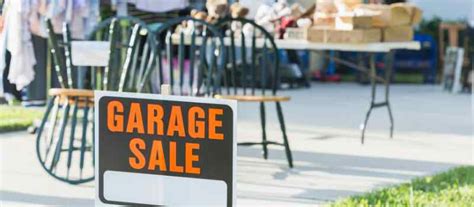 Multi Household Garage Sale ( 13 photos) Where: 235 Hic