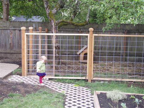 Garden fence for dogs. Greenes 45 in. Critter Guard Cedar Fence fits into 4 ft. wide Greenes Fence Company Raised Garden Beds. Simply push the fence between each post. Critter Guard can also be used as a barrier fence in any yard or garden. Each panel measures 45 in. long x 23.5 in. tall. Stakes push 7 in. into the soil leaving 16.25 in. of fence above the soil. View ... 