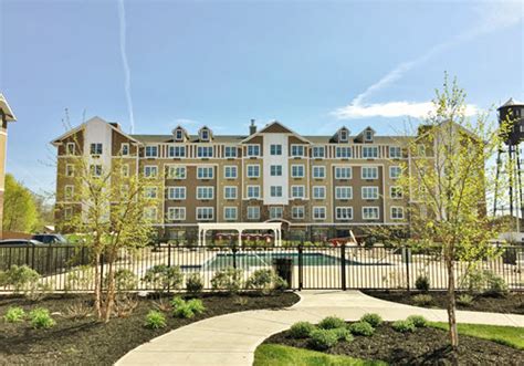 Garfield nj apartment complexes. Choose from 48 apartments for rent in Saddle Brook, New Jersey by comparing verified ratings, reviews, photos, videos, and floor plans. ... Garfield, NJ 07026. 3 Beds ... 