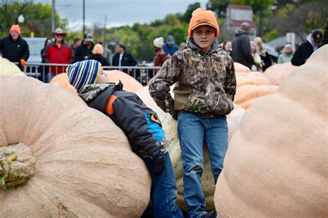 Gargantuan pumpkin weighs in at 2,501 pounds at Stillwater Harvest Fest
