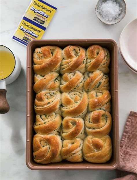 Garlic Twist Rolls - A Cozy Kitchen