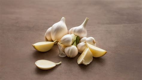 Garlic for toothache? : r/Garlic - Reddit