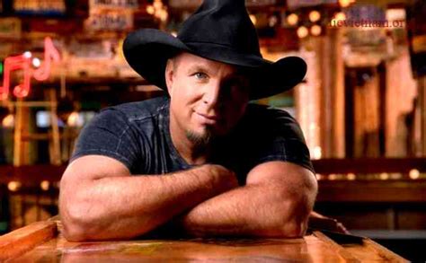 Back in 1999, country music superstar Garth Brooks took an unexpected career turn and created a completely new alter-ego, a rock musician named Chris Gaines. Initially, this character was to star in a film titled, The Lamb. The project was to be produced by Brooks’ Red Strokes Entertainment in partnership with Paramount Pictures.