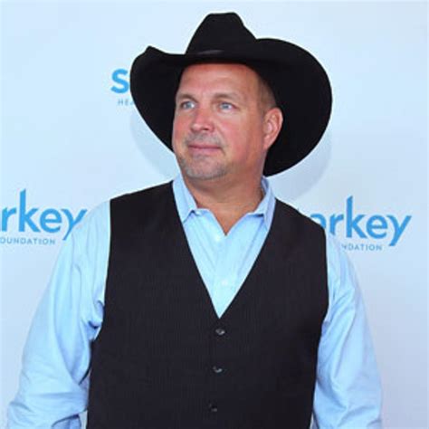Garth brooks real first name. Things To Know About Garth brooks real first name. 