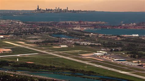 Gary airport. Feb 14, 2024 · February 14, 2024 at 2:10 p.m. Former Gary/Chicago International Airport Authority chairman Stephen Mays has returned to the board as a member. He was appointed by Mayor Eddie Melton. Mays left ... 