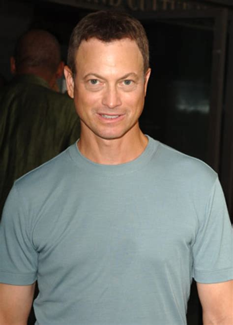 Gary senise. What Gary Sinise is probably better known for among TV fanatics is his role on CSI: NY. While some characters left the show after six seasons like Stella Bonasera ( … 