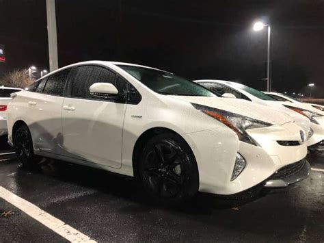 Gas mileage for a prius. City MPG: 54. city. Highway MPG: 50. highway. 1.9 gals/ 100 miles. 2017 Toyota Prius Eco 4 cyl, 1.8 L, Automatic (variable gear ratios) Regular Gasoline. View Estimates. How can I share my MPG? 