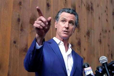 Gas prices: Newsom scraps profits cap on oil industry ‘price gouging,’ proposes new watchdog body