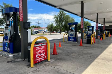Name Calumet City: Unleaded Gas Price $2.439: Premium Gas Price $3.249: Diesel Price $3.359: Address 603 River Oaks W Calumet City, IL, 60409 708 832 1794. Hours Mon to Fri (6:00 am – 9:00 pm) ... SamsClubGasStation.com is an independent source for monitoring fuel prices at Sam’s Club Fuel Centers.