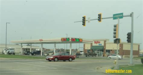 Casey's in Galesburg, IL. Carries Diesel, Regular. Has Air Pump, ATM, C-Store, Pay At Pump, Propane, Restrooms. Check current gas prices and read customer reviews. Rated 4.2 out of 5 stars. .