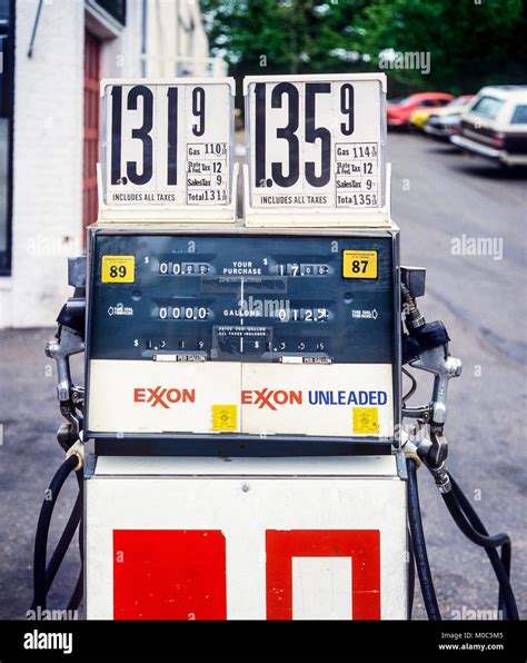 Check current gas prices and read customer rev