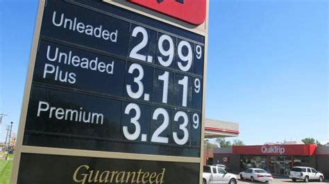 Gas prices in wichita ks. QuikTrip in Wichita, KS. Carries Regular, Midgrade, Premium. Has C-Store, Pay At Pump, Restrooms, Air Pump, Payphone, ATM. Check current gas prices and read customer reviews. Rated 4.8 out of 5 stars. 