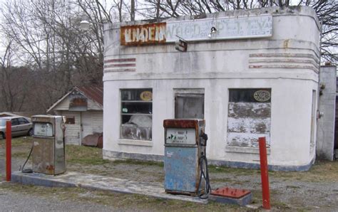 Gas 'N Go in Johnson City, TN. Carries Regular, Midgrade, P