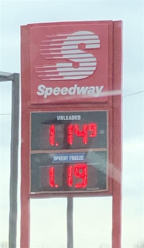 Speedway in Auburn, NY. Carries Regular, Midgrade, Premium. Has C-Store, Pay At Pump, Restaurant, Restrooms, Air Pump. Check current gas prices and read customer reviews. Rated 3.9 out of 5 stars.