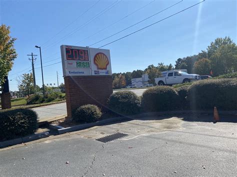 Exxon gas station in 13020 MORRIS RD, ALPHARETTA, GA. Carwash available. Find the nearest gas station on ExxonMobil official website.. 