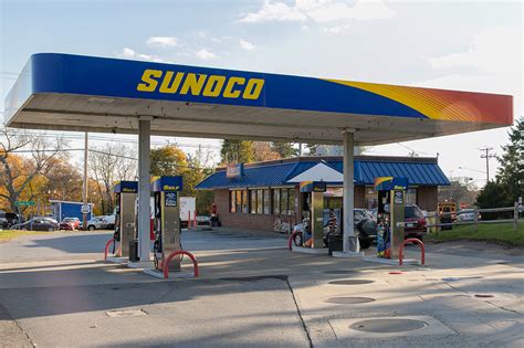 Gas station for sale ny. Branded Gas Station for Sale in NY Businesses For Sale Gas Stations, Truck Stops, Petrol Stations Suffolk County, NY $155,000. LISTING ID # 34331 A branded gas station, with a very well-run convenience store, is located on a busy highway on Long Island. 