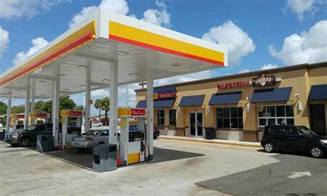 About this Property. Eastern Central Florida bank owned foreclosure gas station for sale. This service station features a 2,480 SF Store, 2 MPD’s and is situated on an 18,750 SF property. There is an AADT traffic count of over 26,000 vehicles per day and excellent residential support from the surrounding neighborhood.