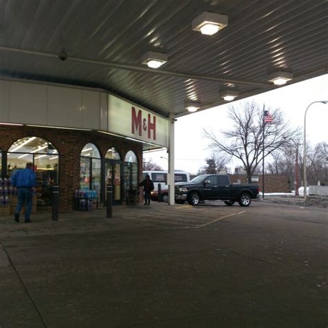 Find cheap gas prices Minnesota and at other local gas stations in nearby MN cities. News. News; Truck News; SUV News; Luxury News; ... 215 33rd St W Hastings MN 55033; 6.47 miles; $3.69 1 Day Ago ... . 