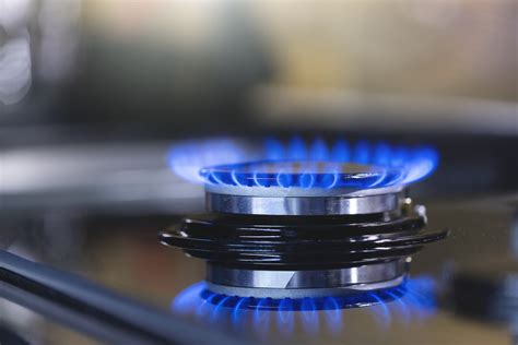 Gas stove dangers. Nov 1, 2022 · With 40 million gas stoves across the country, Jackson and his co-authors estimate that the heat-trapping potential of the methane they discharge annually is roughly equivalent to the carbon ... 