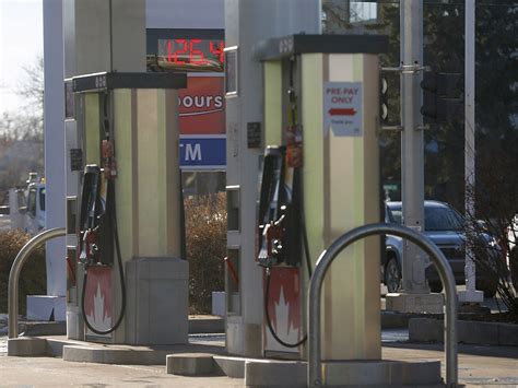 Gas tax paused in Manitoba, returns in Alberta at a lower rate